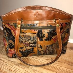 NWOT Patricia Nash Poppy Satchel